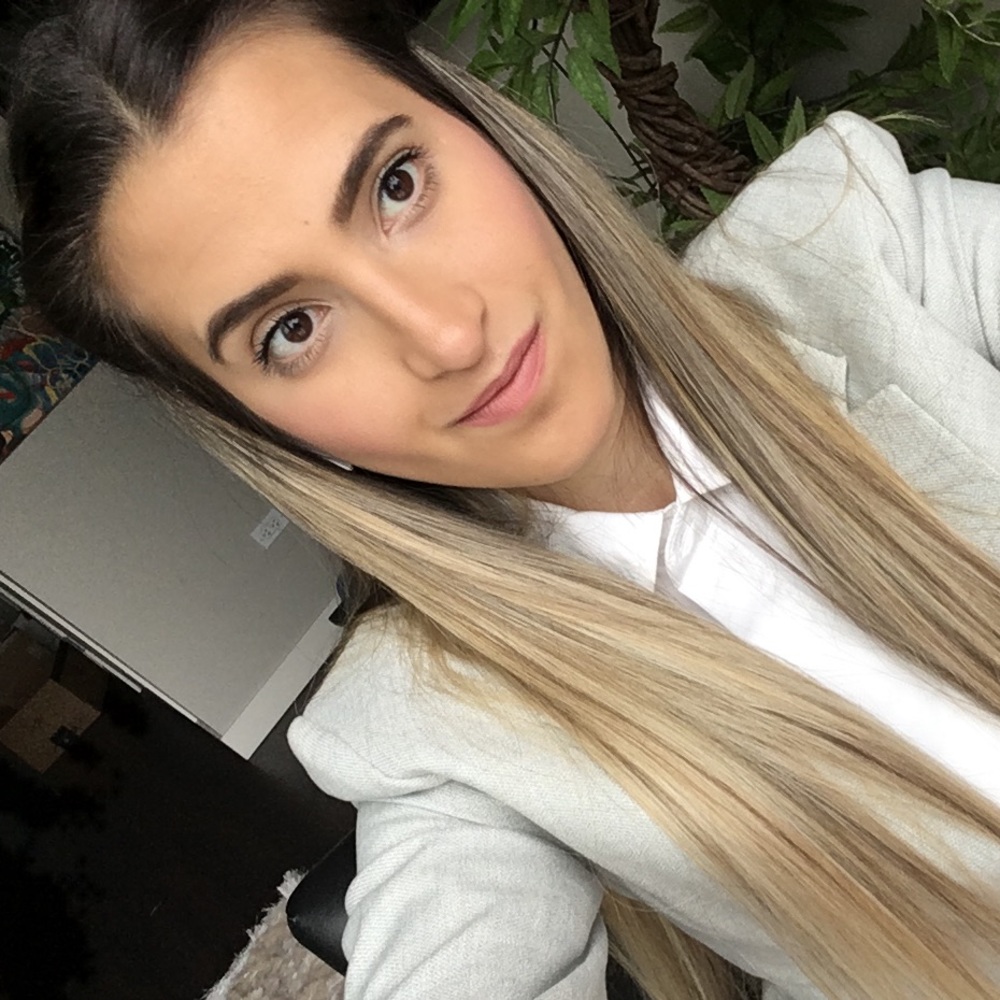 Meet your Posher, Jessica